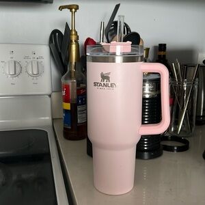 40 oz Stanley! Light pink